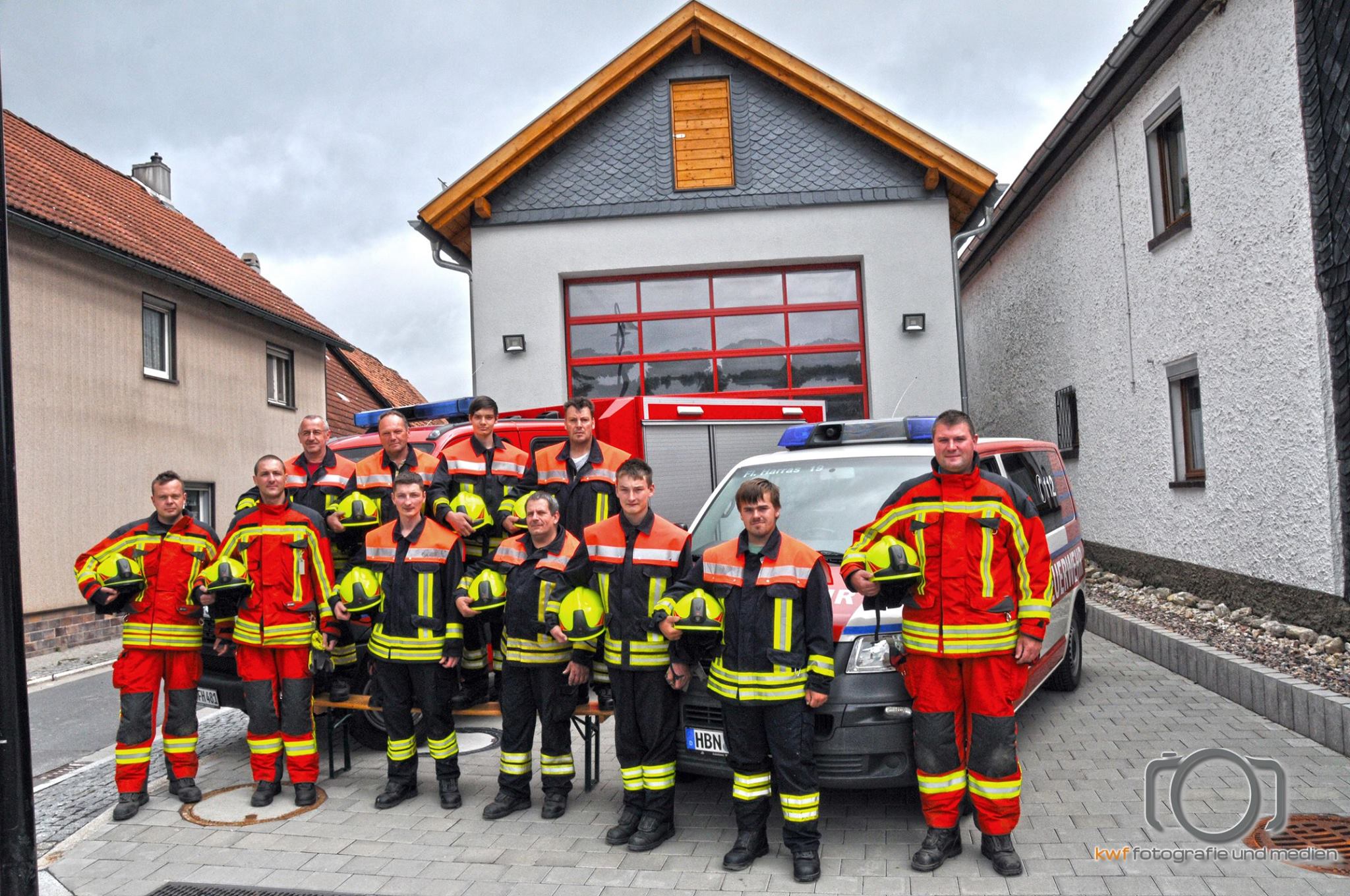 neue Garage Harras